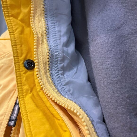 Columbia women’s size S yellow utility coat with zip out liner - Picture 3 of 8